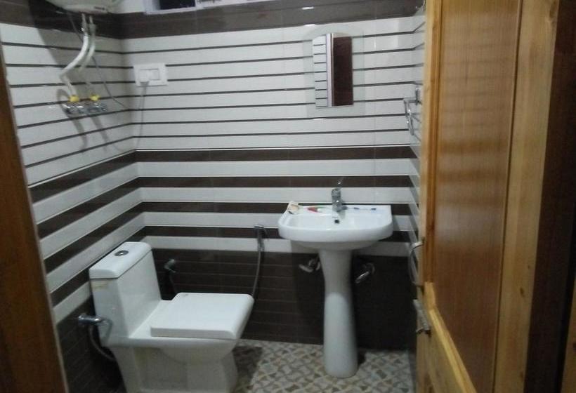 Hotel Cafe Gravity And Lodge