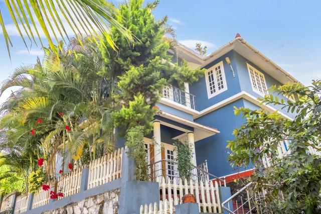 Hotel An Alluring Homestay Ideal For A Small Group By Guesthouser 15