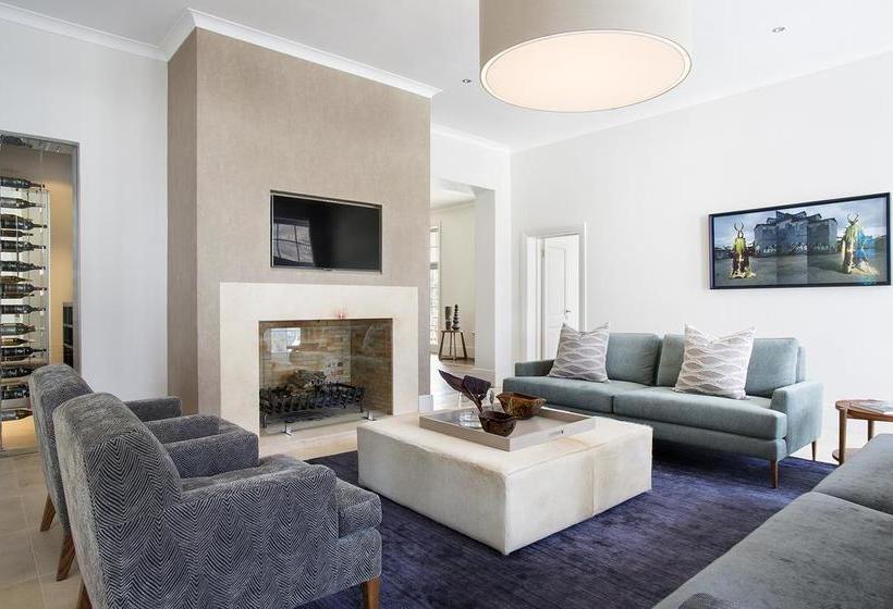 Hotel Homestead At Oldenburg Vineyards 12