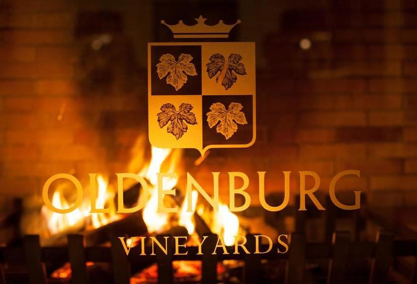 Hotel Homestead At Oldenburg Vineyards 19