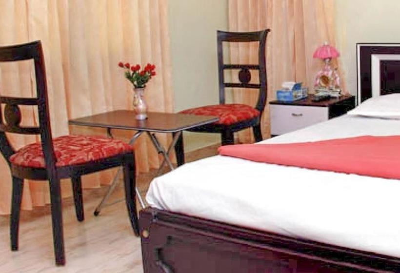 Hotel Restful Homestay With A Lush Green Garden By Guesthouser 16