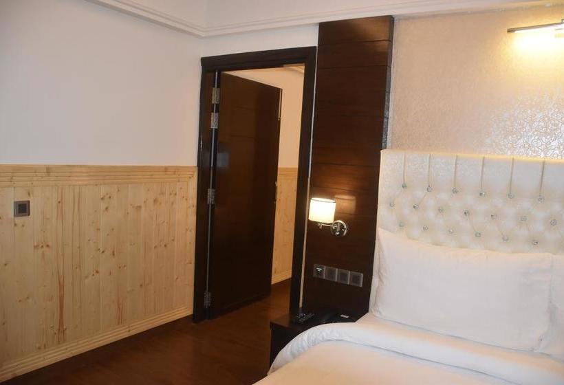 Hotel Dhroov 9