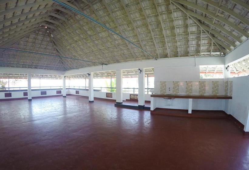 Hotel Sapphire Club Cherai Beach Villa 8