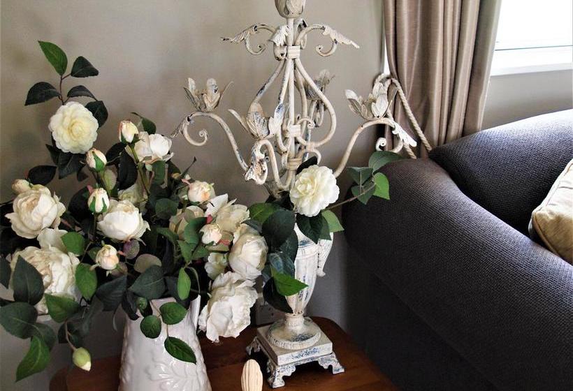 Hillsfield House Bed & Breakfast Marlborough 10