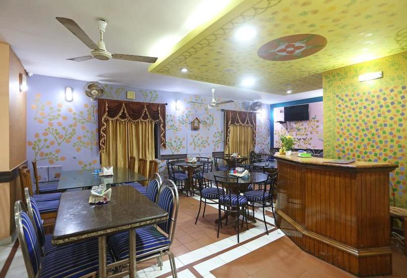 Hotel Oyo Rooms Near Swargadwar Beach 12