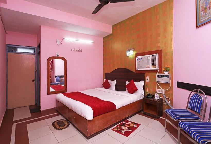 Hotel Oyo Rooms Near Swargadwar Beach 13