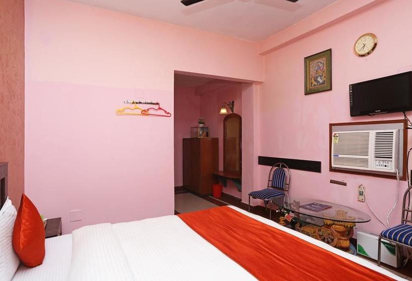 Hotel Oyo Rooms Near Swargadwar Beach 15