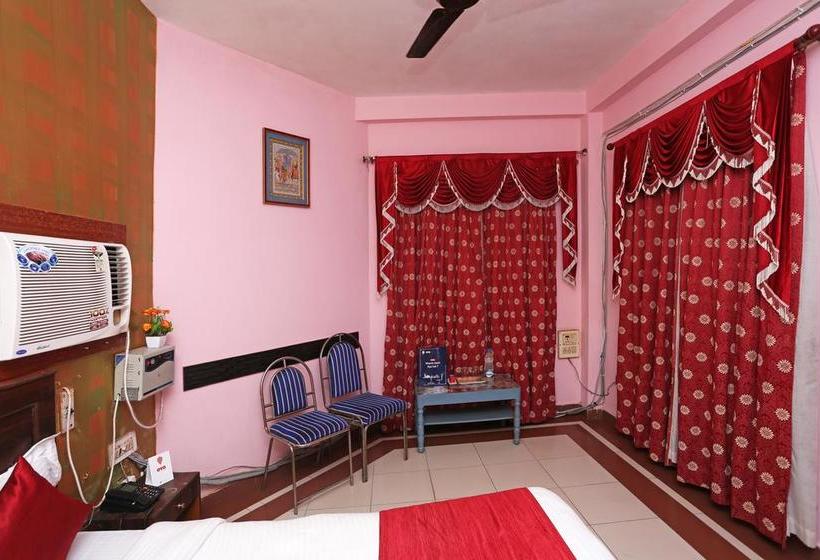 Hotel Oyo Rooms Near Swargadwar Beach 18