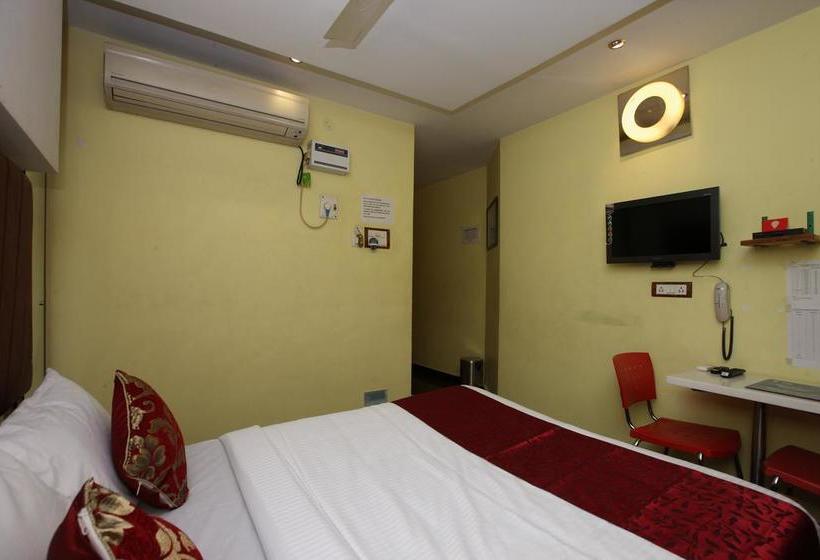 Hotel Oyo Rooms Velachery 16