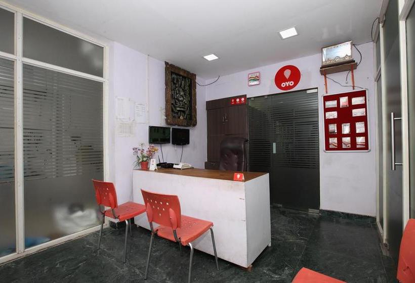 Hotel Oyo Rooms Velachery 4
