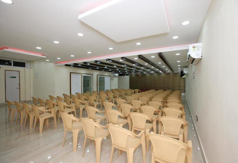 Hotel Oyo Rooms Velachery 7