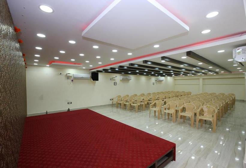 Hotel Oyo Rooms Velachery 8