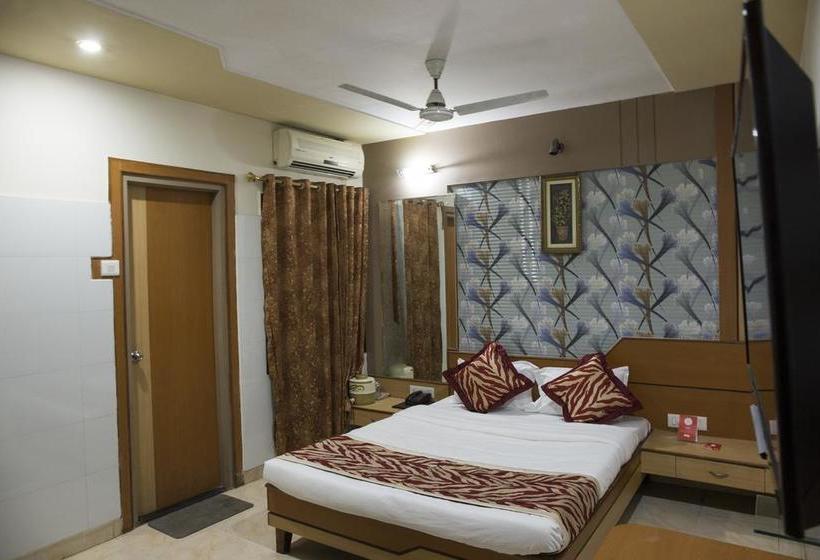 Hotel Oyo Rooms Bajrakabati Road 20