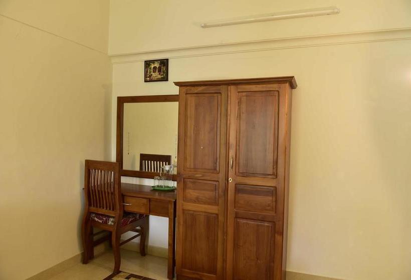 Hotel Oyo Rooms Kovalam Bypass 19