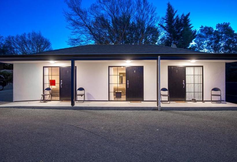 Motel Cork And Keg South Island