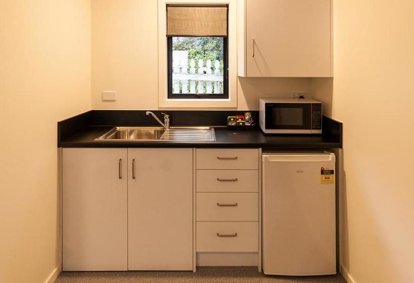 Motel Cork And Keg 12