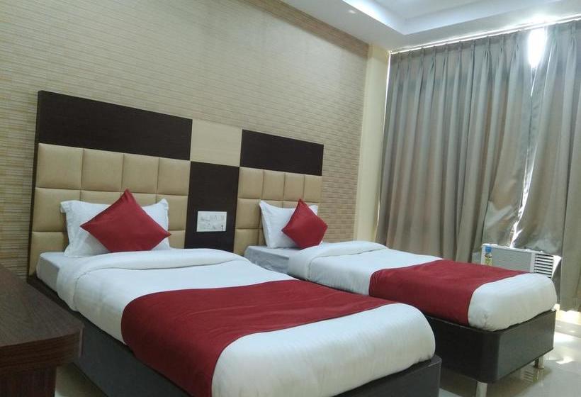 Hotel Lazystay Lal Qila 8