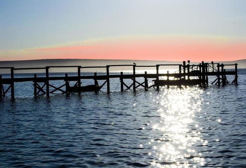 Hotel Kraalbaai Luxury House Boats 1