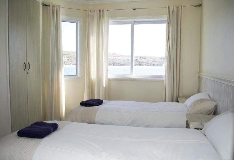 Hotel Kraalbaai Luxury House Boats 12