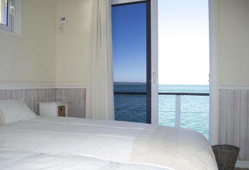 Hotel Kraalbaai Luxury House Boats 4