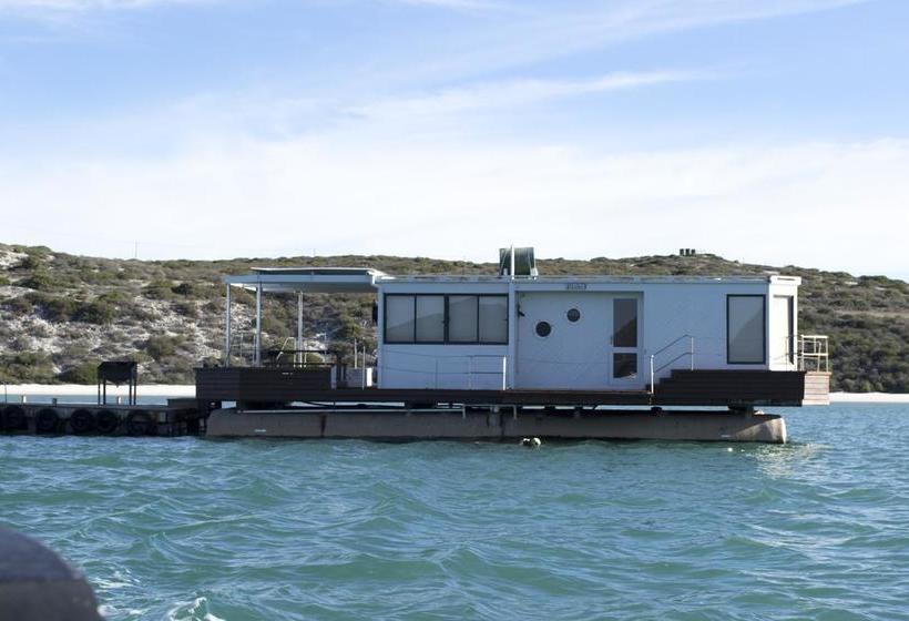 Hotel Kraalbaai Luxury House Boats 9