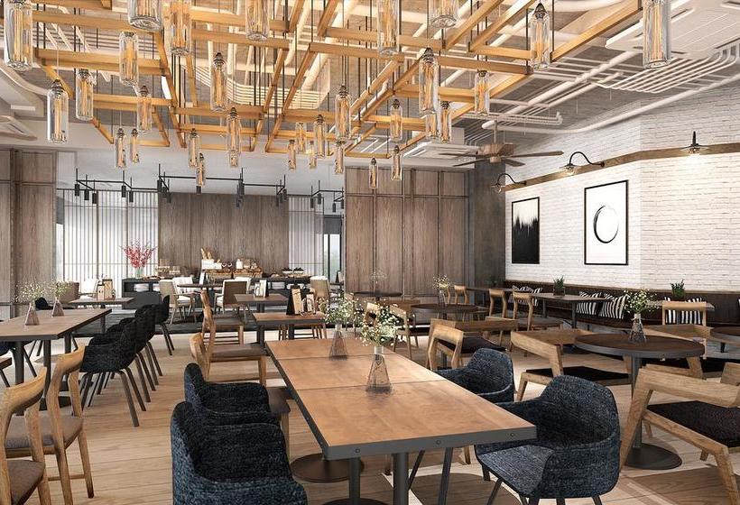 Oakwood Hotel And Residence Sri Racha 1