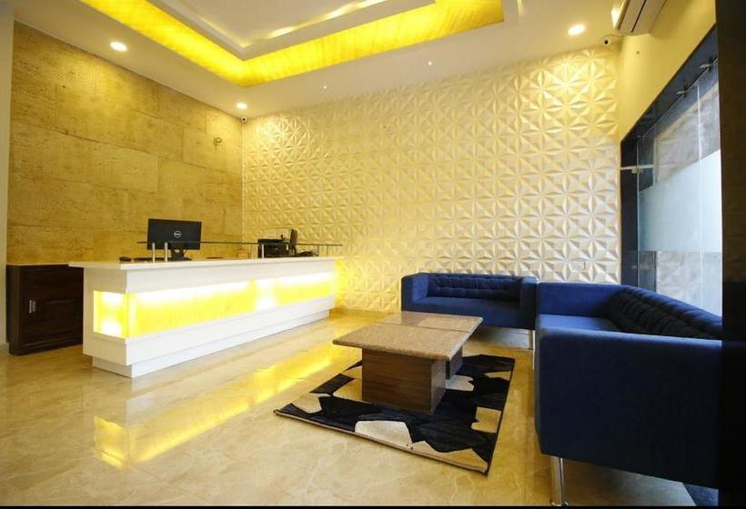 Hotel The Himalaya Park 3