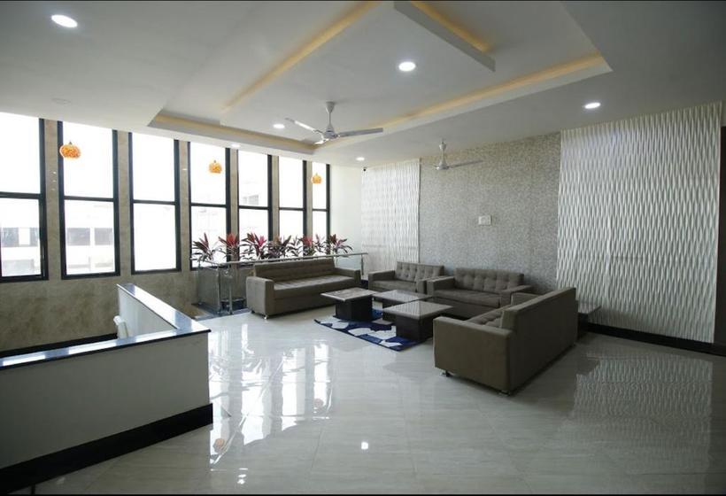 Hotel The Himalaya Park 4