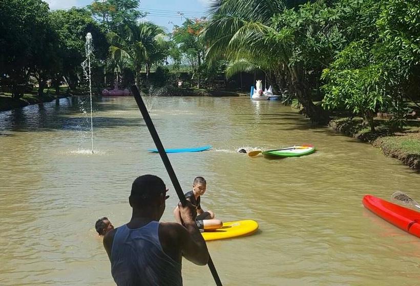 Sapphayaklangna Resort 3