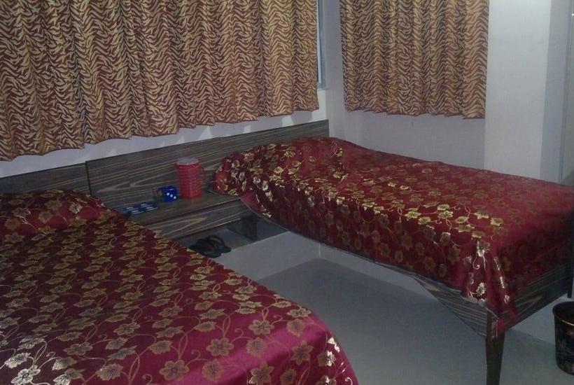 Hotel Jai Hind Jalpan 8