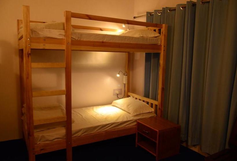 Raybo Hostel & Rooms 17