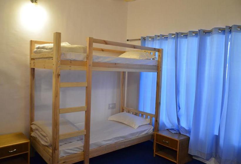 Raybo Hostel & Rooms 18