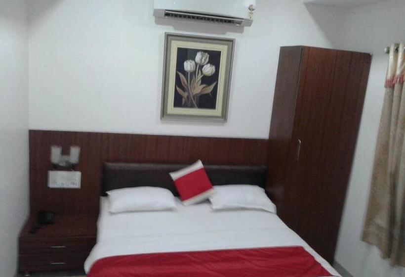 Hotel Ranjeet 10