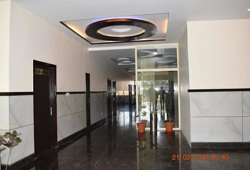 Hotel Kanta International Katra 12