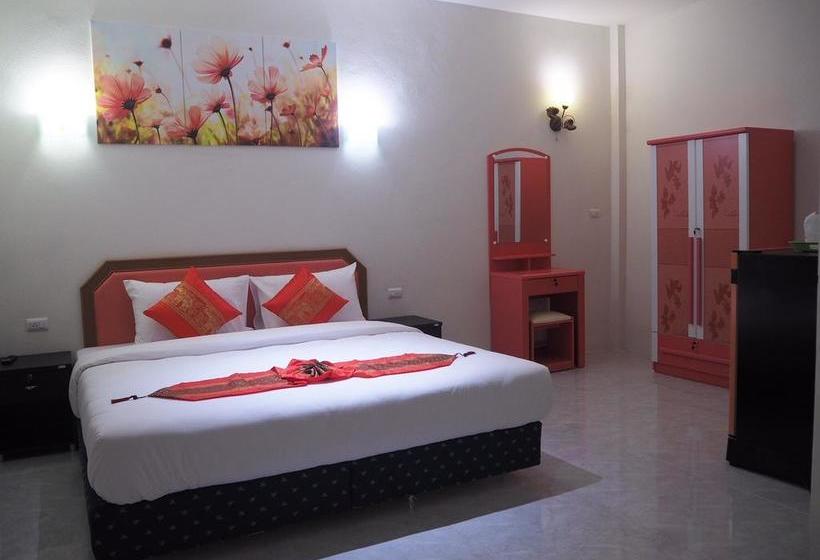 At Night Airport Resort 17