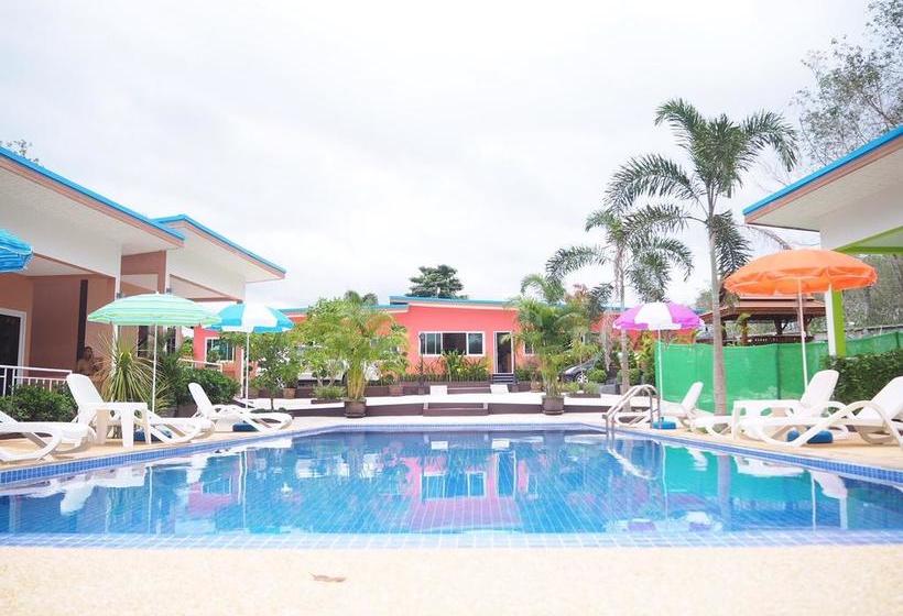 At Night Airport Resort 6