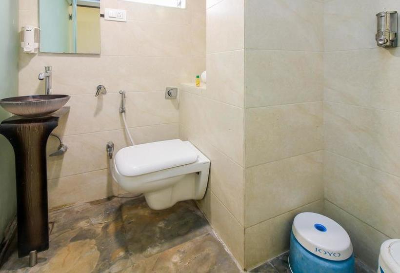 Fabhotel Blue Bell Residency Thane East 13