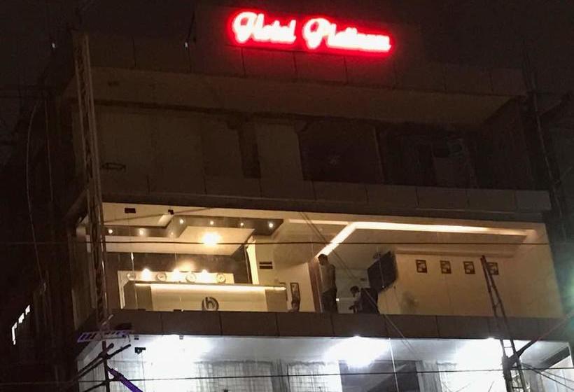 Hotel Platinum 8