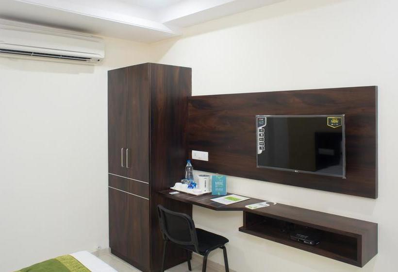 Hotel Treebo Celeste 15