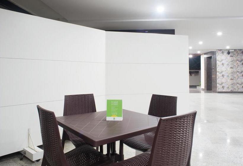 Hotel Treebo Celeste 19