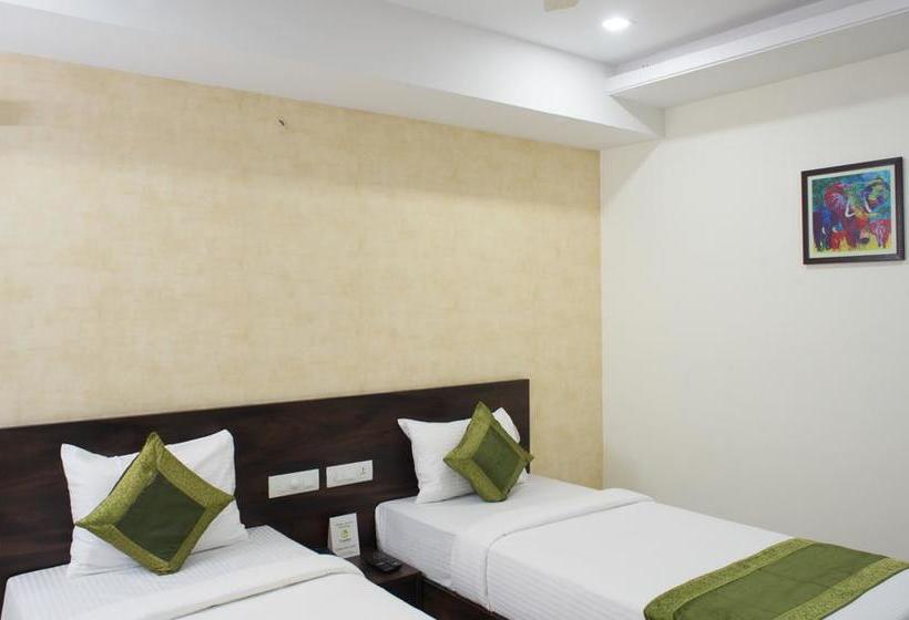 Hotel Treebo Celeste 9