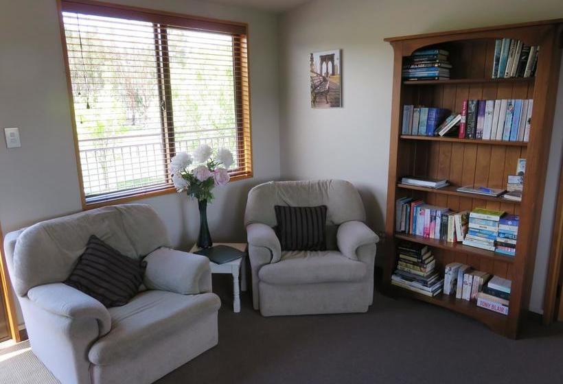 Bed and Breakfast Rockview B And B 1