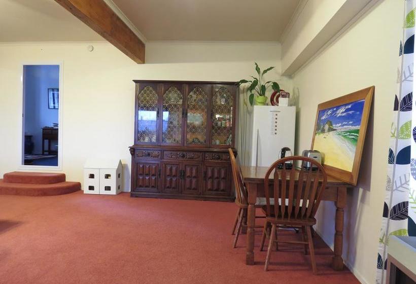 Bed and Breakfast Silvereye Retreat 18