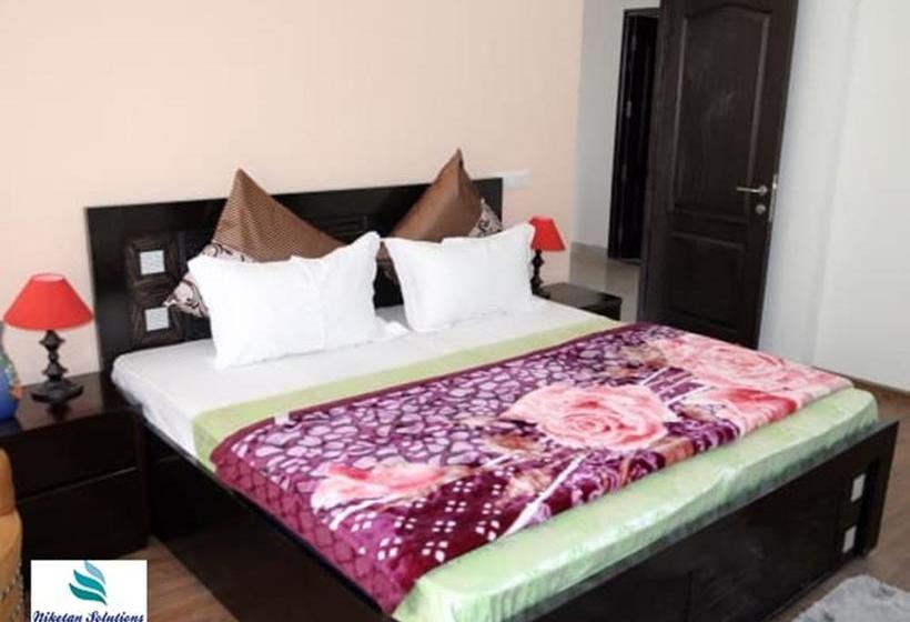 Bed and Breakfast Niketan Rooms Gurgaon 5