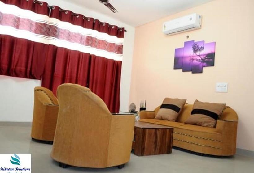 Bed and Breakfast Niketan Rooms Gurgaon 8