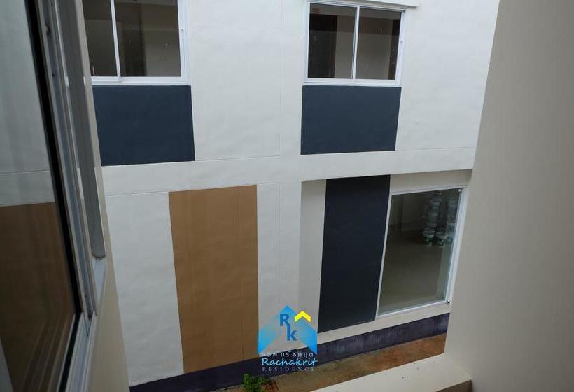 Hostel Rachakrit Residence 12