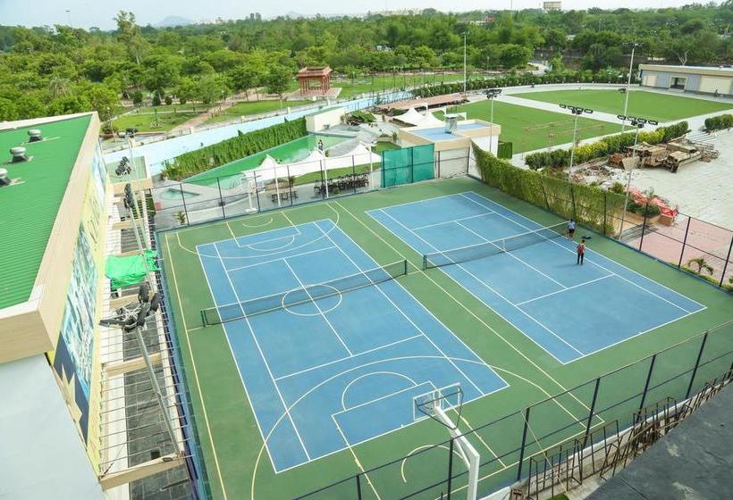 Hotel Fab Solaris Club & Resort 1