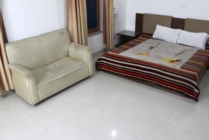 Hotel Prasanna Inn 14