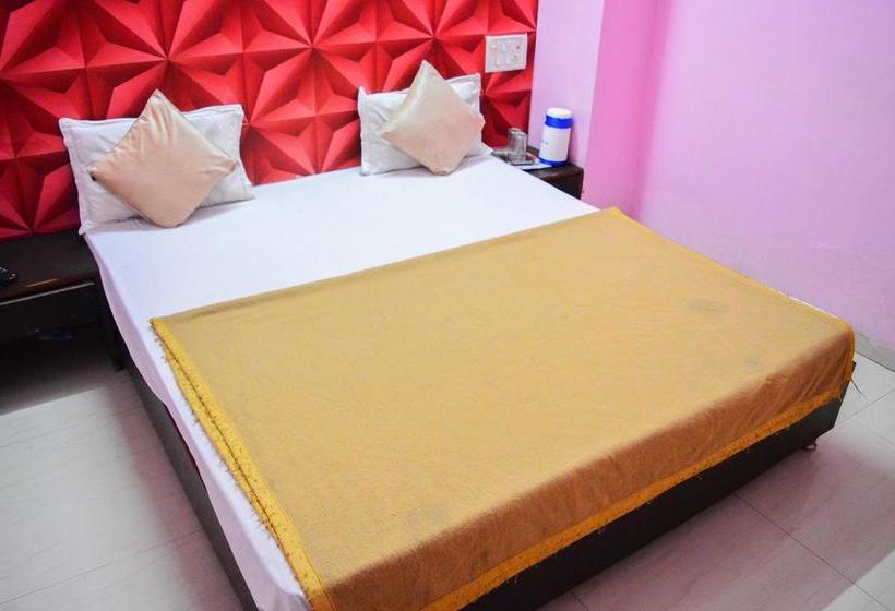 Hotel Laxmi Niwas 14