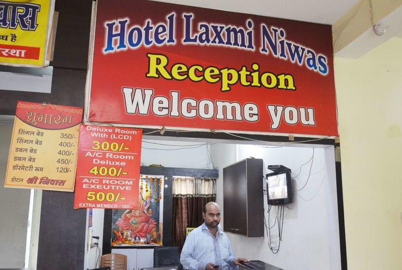 Hotel Laxmi Niwas 19